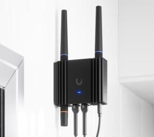 UniFi Mobile Router Ultra